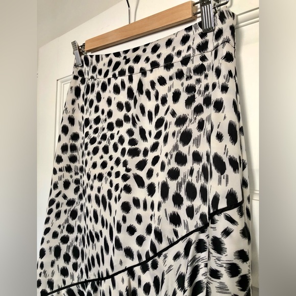 Lucy Paris Cheetah print midi ruffled skirt - Picture 2 of 9